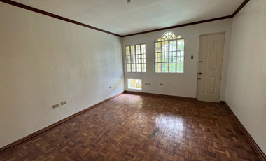 4Br Townhouse with 2 parking FOR SALE in Sikatuna Village, Quezon City
