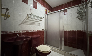 4Br Townhouse with 2 parking FOR SALE in Sikatuna Village, Quezon City
