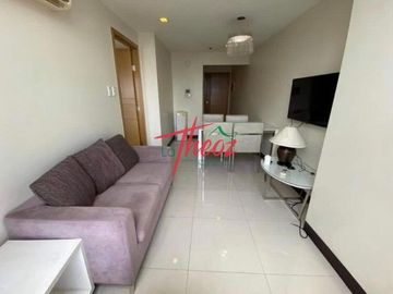 Beautiful 1 Bedroom Condominium for sale @ One Central, Makati
