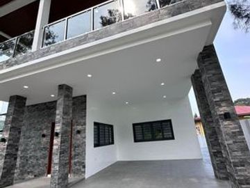 4BR House and Lot for Sale at Royale Tagaytay Estates, Alfonso Cavite