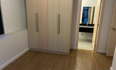88sqm 2BR Condo w/ Parking FOR SALE at High Park, Vertis North QC