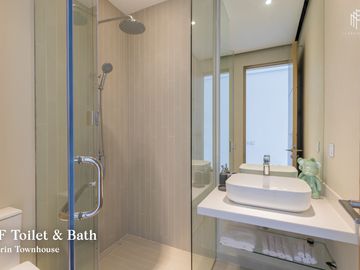Luxurious Aerin Townhouse in Prestigious  M Residences at Katipunan Extension