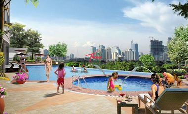 2 BEDROOM w/ PARKING AT PARKWEST BGC FOR SALE