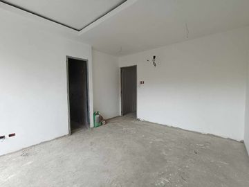 FOR SALE 2CARPORT 4BEDROOMS HOUSE IN CUESTA VERDE ANTIPOLO RIZAL FLOOD FREE