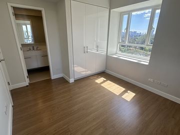 For Sale 74 sqm 2 Bedroom Unit with 2 Parking in Loyola Heights, Quezon City