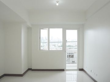 2 Bedroom Ready For Occupancy & Preselling At Pasay Buendia Taft