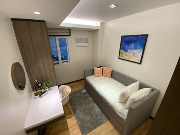 2 Bedroom Ready For Occupancy & Preselling At Pasay Buendia Taft