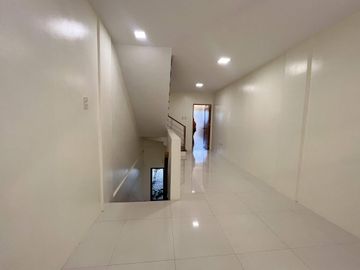 Cubao Quezon City Townhouse for Sale Near Veterans, Camp Crame, P. Tuazon SD
