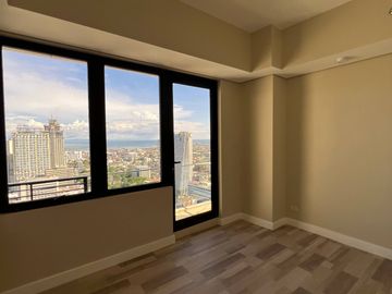 For Sale: 2 BR Penthouse in Baseline Prestige Location: Juana Osmeña St., Cebu