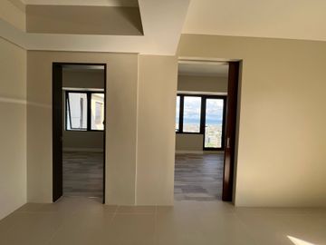For Sale: 2 BR Penthouse in Baseline Prestige Location: Juana Osmeña St., Cebu