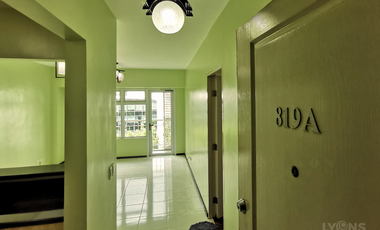 FOR SALE: BGC, Taguig City - 1BR Condominium, Two Serendra - Almond Tower
