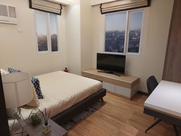 2 Bedroom unit for sale near La Salle