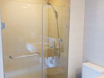 2BR Condo for SALE in St Moritz Private Estate Taguig City RH20865