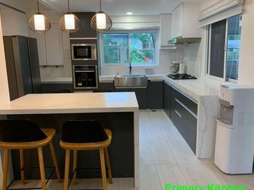 4BR House and Lot for Sale in Mendez, Cavite