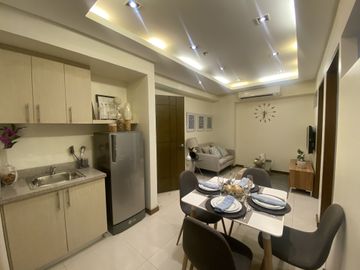 2 Bedroom RFO Rent To Own in Pasay Bay Area| Palm Beach West