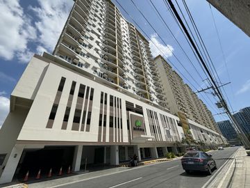 2 Bedroom RFO Rent To Own in Pasay Bay Area| Palm Beach West