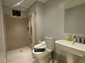 2 Bedroom RFO Rent To Own in Pasay Bay Area| Palm Beach West