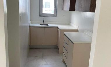 1 BEDROOM WITH BALCONY AT DREAM TOWER IN QUEZON CITY FOR SALE