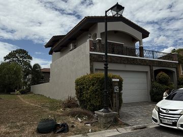 HOUSE FOR SALE at AMORE at PORTOFINO
