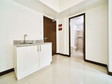 One Bedroom For Sale in Marikina at Siena Tower