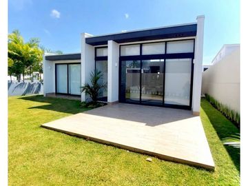 Venta de Casa Altos de Panamá, Tumba Muerto