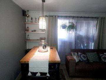 Gestimob vende amplia casa en Jardines de Santa María