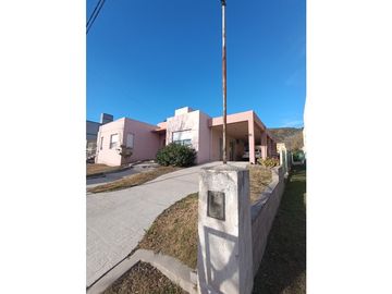 CASA 3 DORMITORIOS VENTA EL DORADO