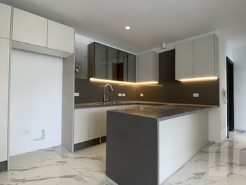 VENTA DEPARTAMENTO SECTOR GRANDA CENTENO