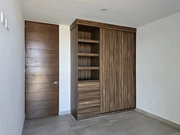 Se vende casa en Punto Sur