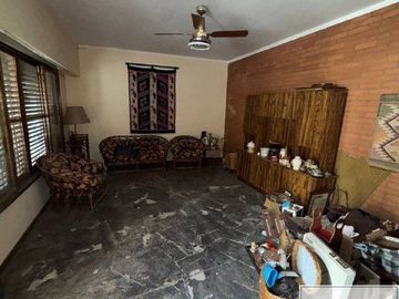 Casa en venta de 4 dormitorios c/ cochera en Pedro Pico