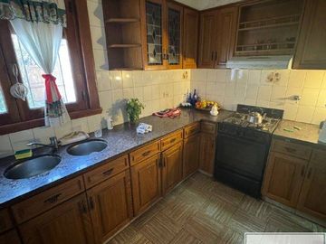 Casa en venta de 4 dormitorios c/ cochera en Pedro Pico