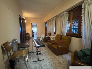 Casa en venta de 4 dormitorios c/ cochera en Pedro Pico