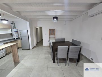 Casa en venta de 2 dormitorios c/ cochera en Coquimbito