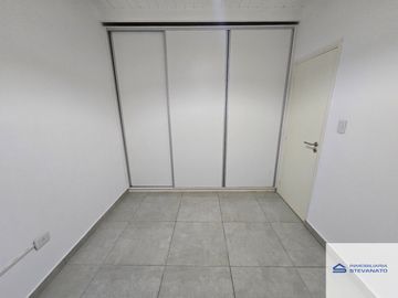 Casa en venta de 2 dormitorios c/ cochera en Coquimbito