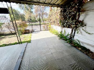 Casa en venta en MACUL