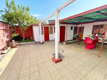 Casa en venta en MACUL