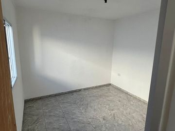 Casa 1 dormitorio, Oro Verde. Inversión o Vivienda