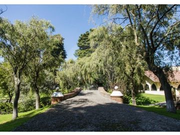 Finca en venta en CacalomacAn