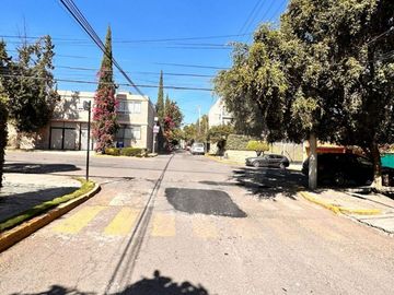 Departamento en venta en Lomas Hipódromo