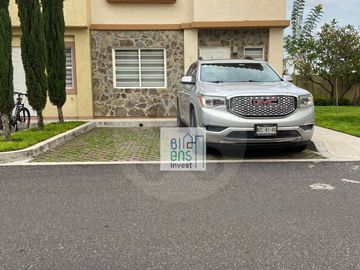 Casa en condominio en venta en Ojo de Agua