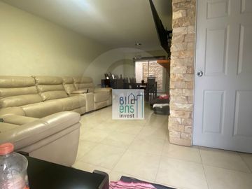 Casa en condominio en venta en Ojo de Agua