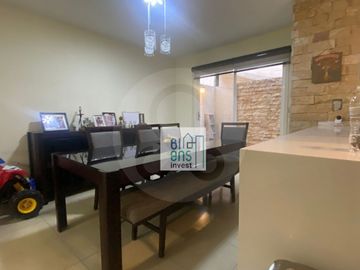 Casa en condominio en venta en Ojo de Agua