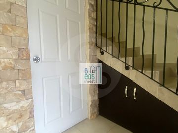Casa en condominio en venta en Ojo de Agua