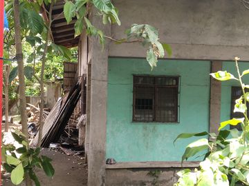 Titled house and lot in Tanauan City with wide frontage along a two way road. accessible through Tanauan exit vua Star Toll Way.