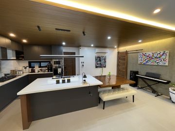 FOR SALE: Beautiful Modern 6BR in Solen Residences, Sta. Rosa Laguna