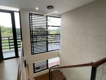 FOR SALE: Beautiful Modern 6BR in Solen Residences, Sta. Rosa Laguna