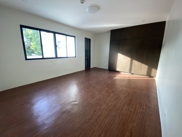 9.7M RFO 2 Storey Townhouse w/ 2 Car Port for sale in Fortune, Marikina City JNA