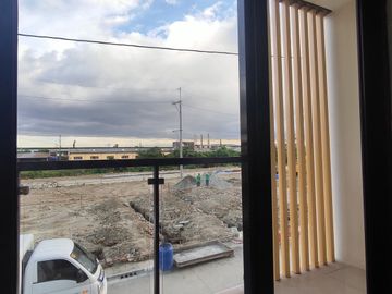 For Sale! Malanday Valenzuela Brandnew Townhouse 5.870M -AJCV