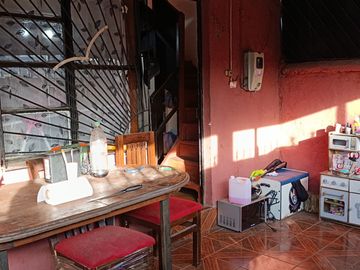 SE VENDE CASA AMPLIADA EN EL BOSQUE