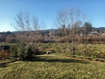 PRECIOSA CASA EN VALDIVIA EN COND. FUNDO LA ESPERANZA PAILLAO